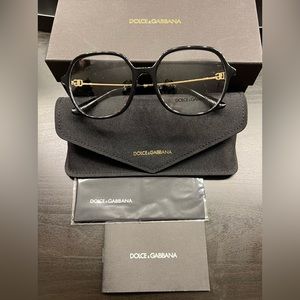 NEW AUTHENTIC DOLCE & GABBANA DG3364 Butterfly shaped Color Black